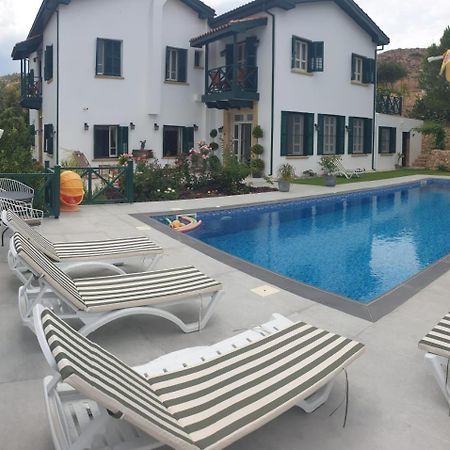 Dervise Mehmet Guest House Lefka  Екстер'єр фото
